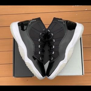 Jordan 11 “Jubilee” Mens
